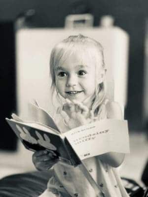 When To Start Reading To Baby Black and White Girl Book When To Start Reading To Baby Black and White Girl Book